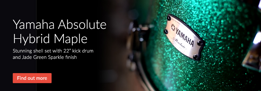 Yamaha Absolute Maple Hybrid Shell Set with 22 inch kick drum and Jade Green Sparkle Finish